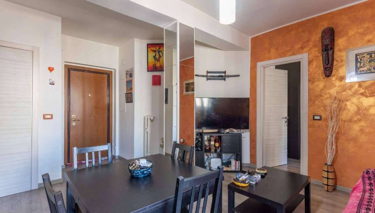 Appartamento in vendita in via Flavio Stilicone, Roma
