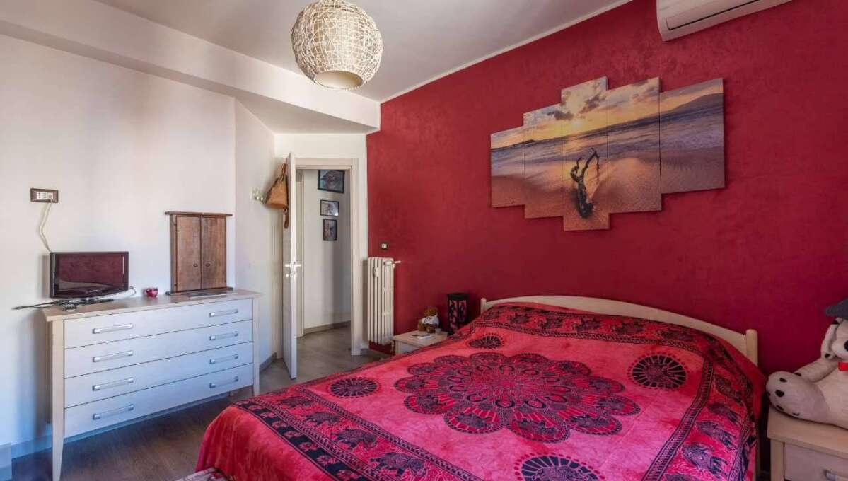 Appartamento in vendita in via Flavio Stilicone, Roma