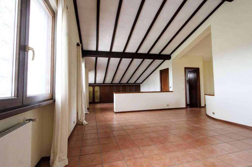 Villa in vendita via del Buon Ricovero, Roma