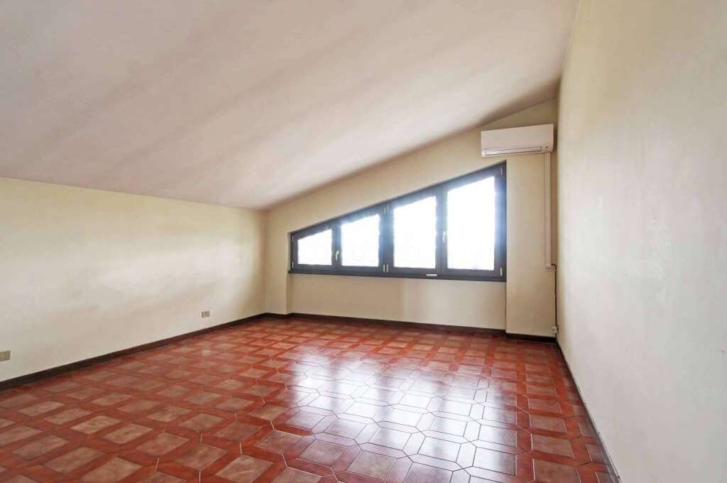 Villa in vendita via del Buon Ricovero, Roma