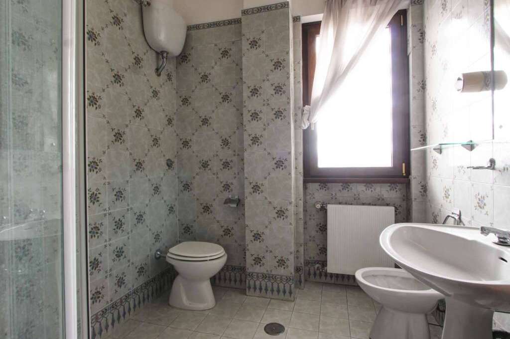 Villa in vendita via del Buon Ricovero, Roma