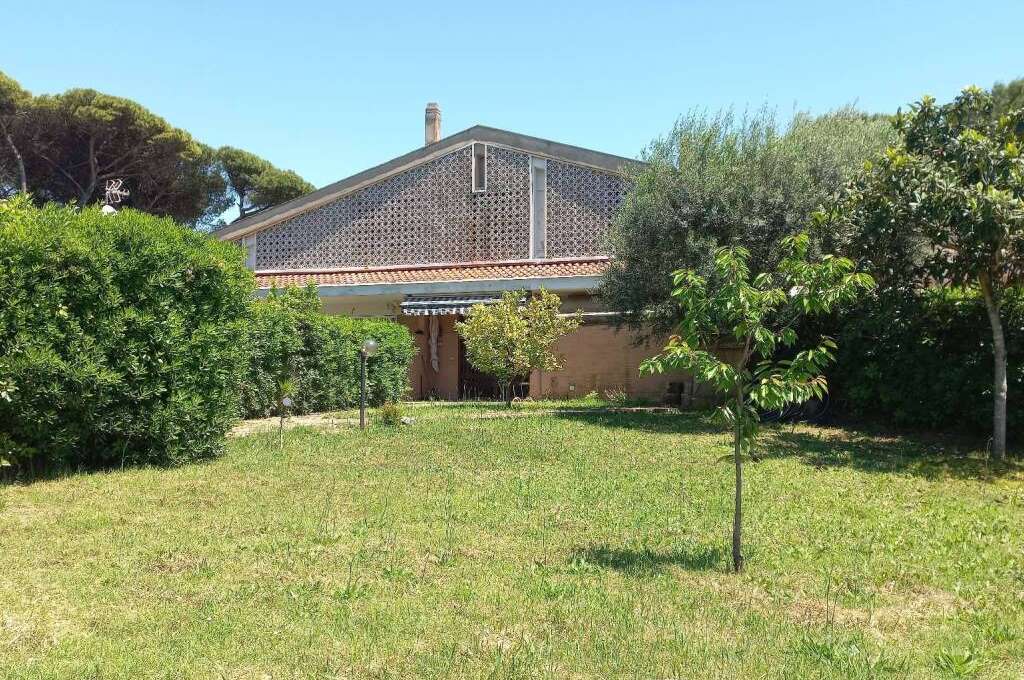 Villa in vendita via del Buon Ricovero, Roma