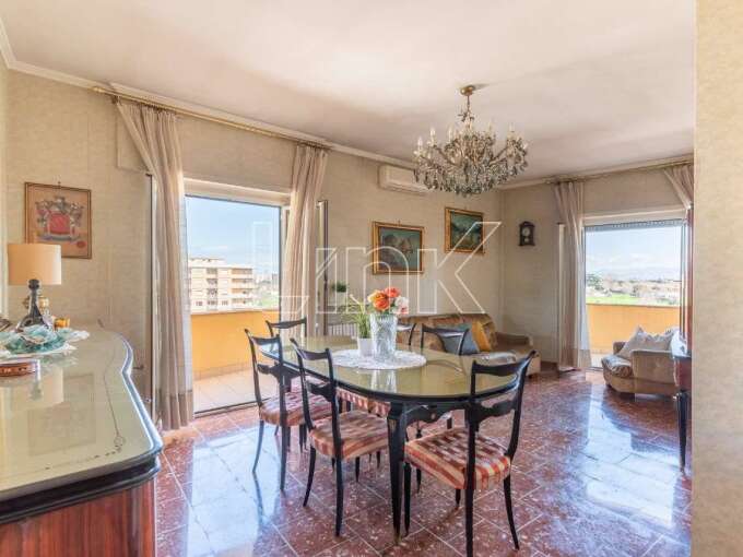 Appartamento in vendita via Giuseppe della Vedova, Roma