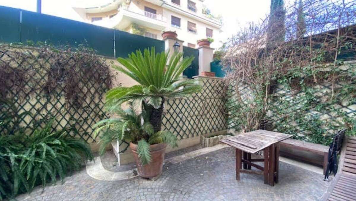 Appartamento in affitto via Cavalier d’Arpino, Roma