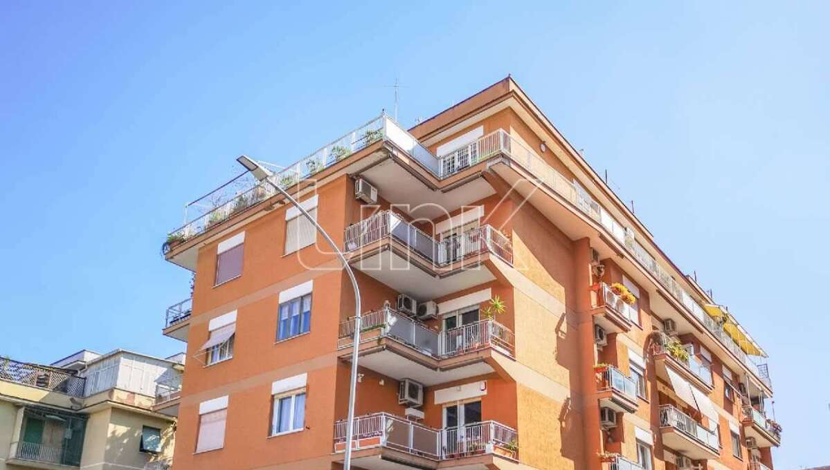 Attico in vendita via Portuense, Roma