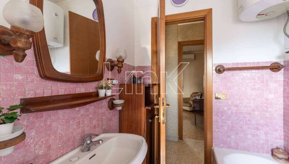 Appartamento in vendita via Giuseppe della Vedova, Roma