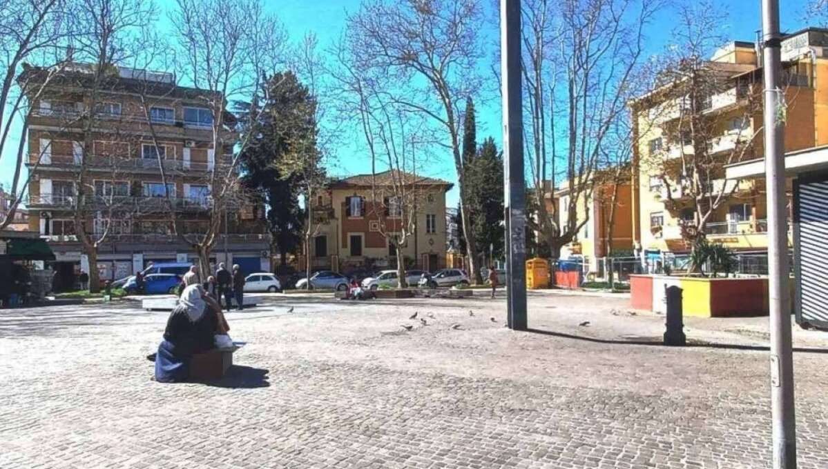 Locale commerciale in vendita via Matteo Palmieri, Roma