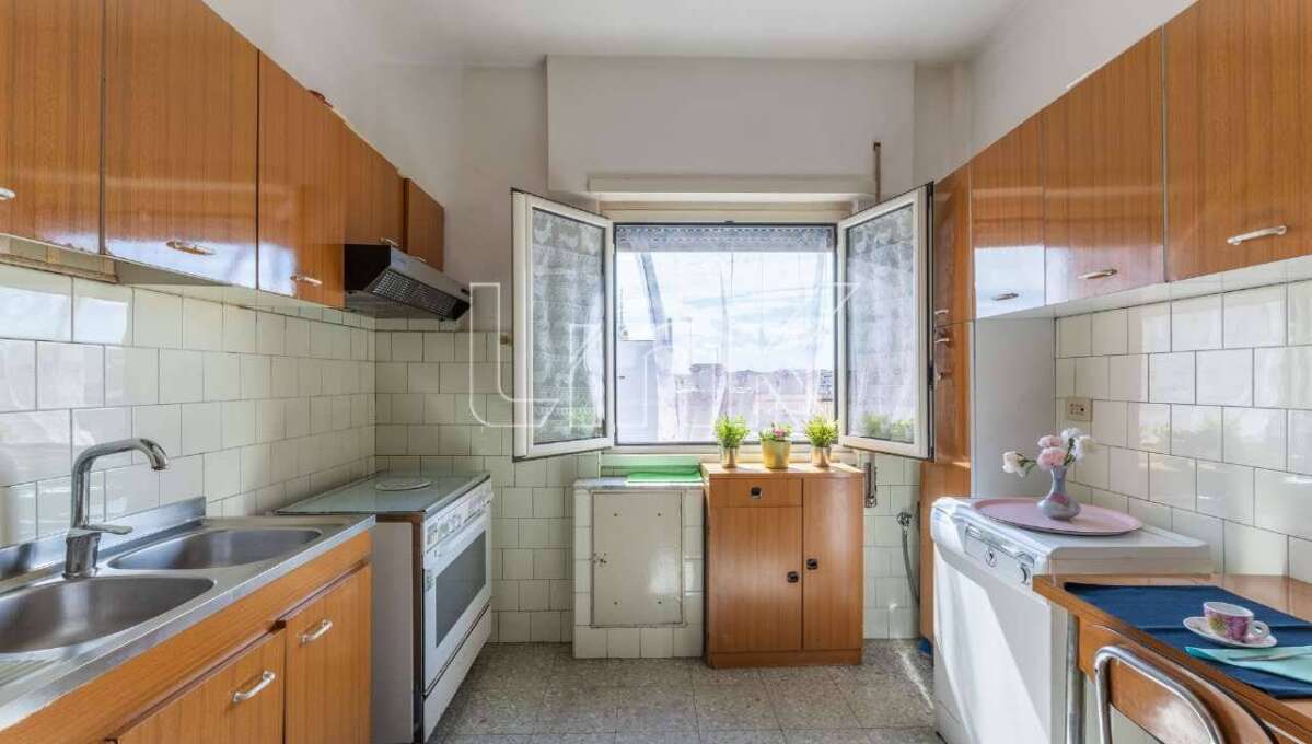 Appartamento in vendita via Giuseppe della Vedova, Roma