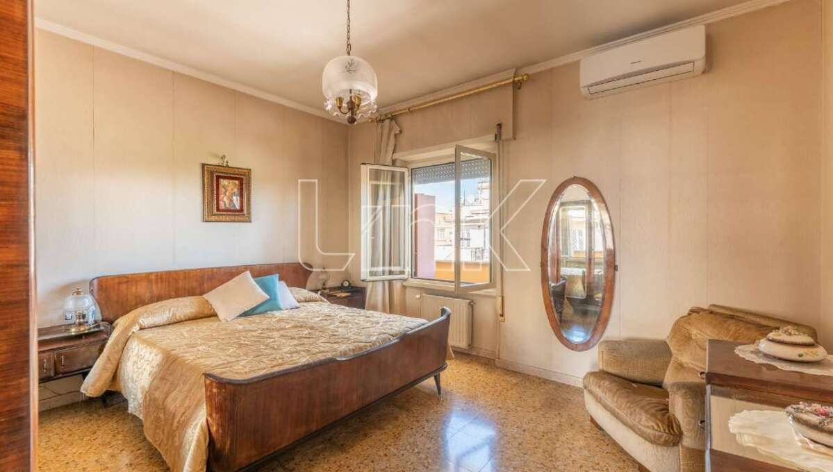 Appartamento in vendita via Giuseppe della Vedova, Roma