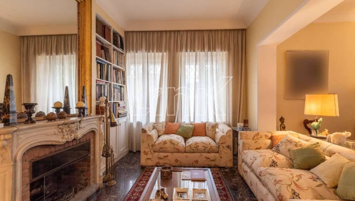 Appartamento in vendita in via dei Monti Parioli, Roma