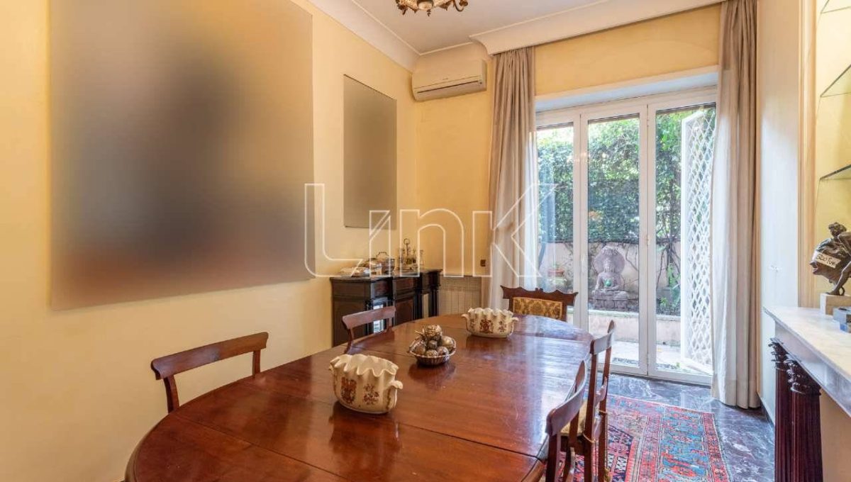 Appartamento in vendita in via dei Monti Parioli, Roma