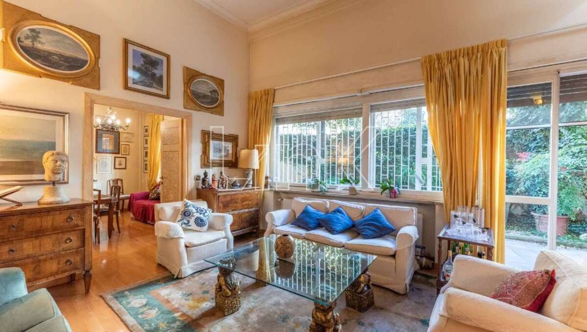 Appartamento in vendita in via Archimede, Roma