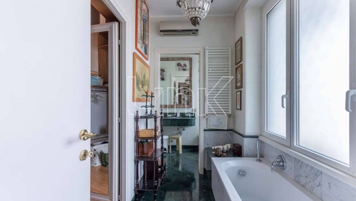 Appartamento in vendita in via dei Monti Parioli, Roma