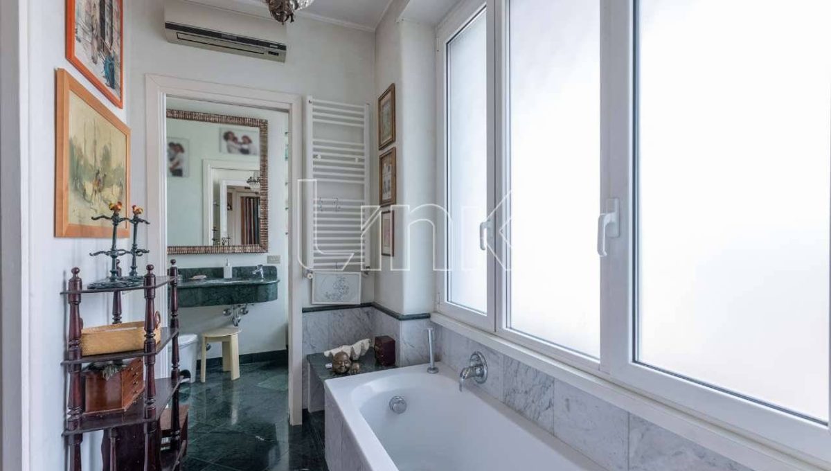 Appartamento in vendita in via dei Monti Parioli, Roma