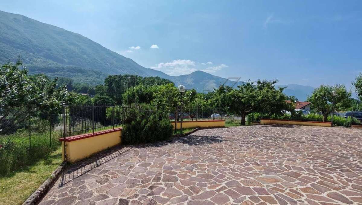 Villa unifamiliare in vendita viale della Fiera, Villagrande, Tornimparte (AQ)