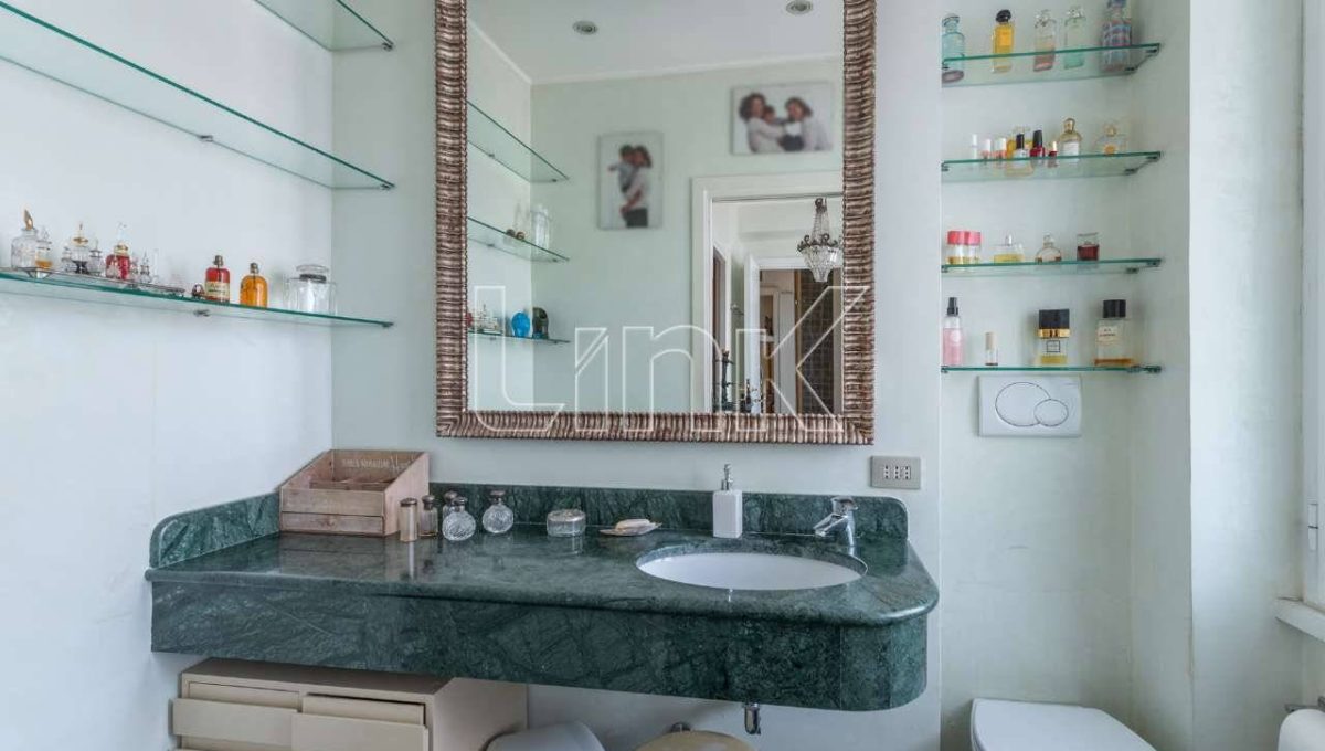 Appartamento in vendita in via dei Monti Parioli, Roma