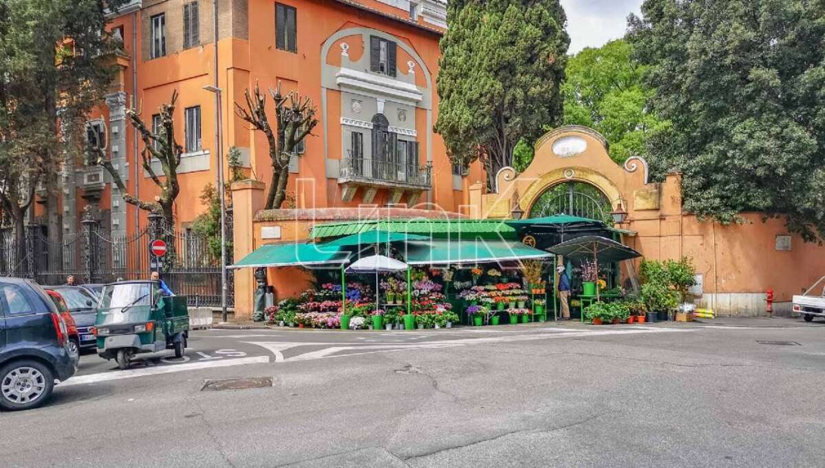 Appartamento in vendita in via dei Monti Parioli, Roma