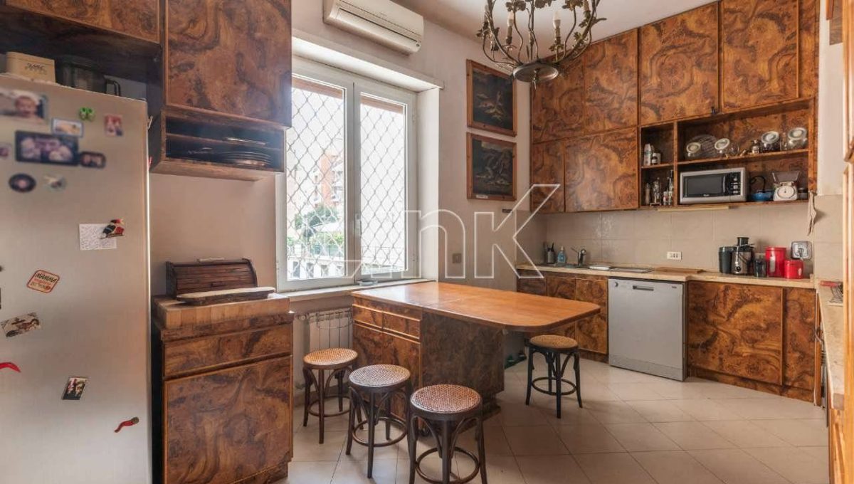 Appartamento in vendita in via dei Monti Parioli, Roma