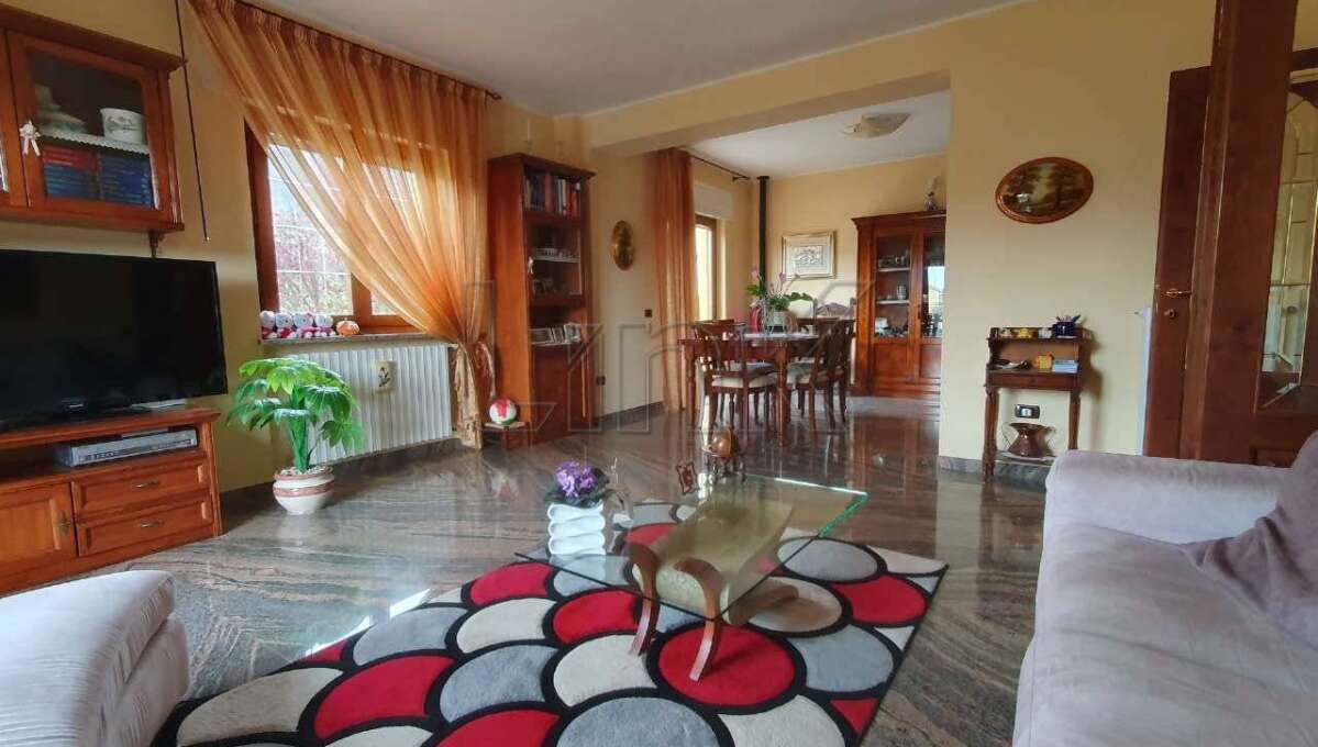Villa unifamiliare in vendita viale della Fiera, Villagrande, Tornimparte (AQ)