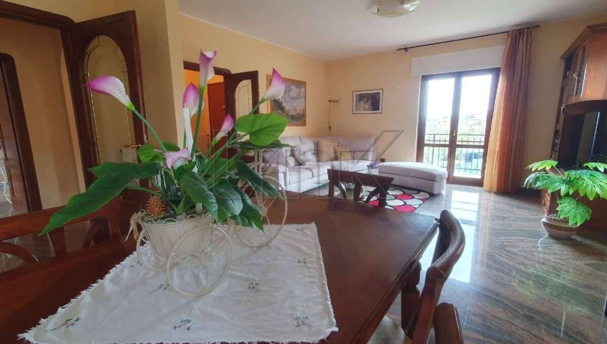 Villa unifamiliare in vendita viale della Fiera, Villagrande, Tornimparte (AQ)