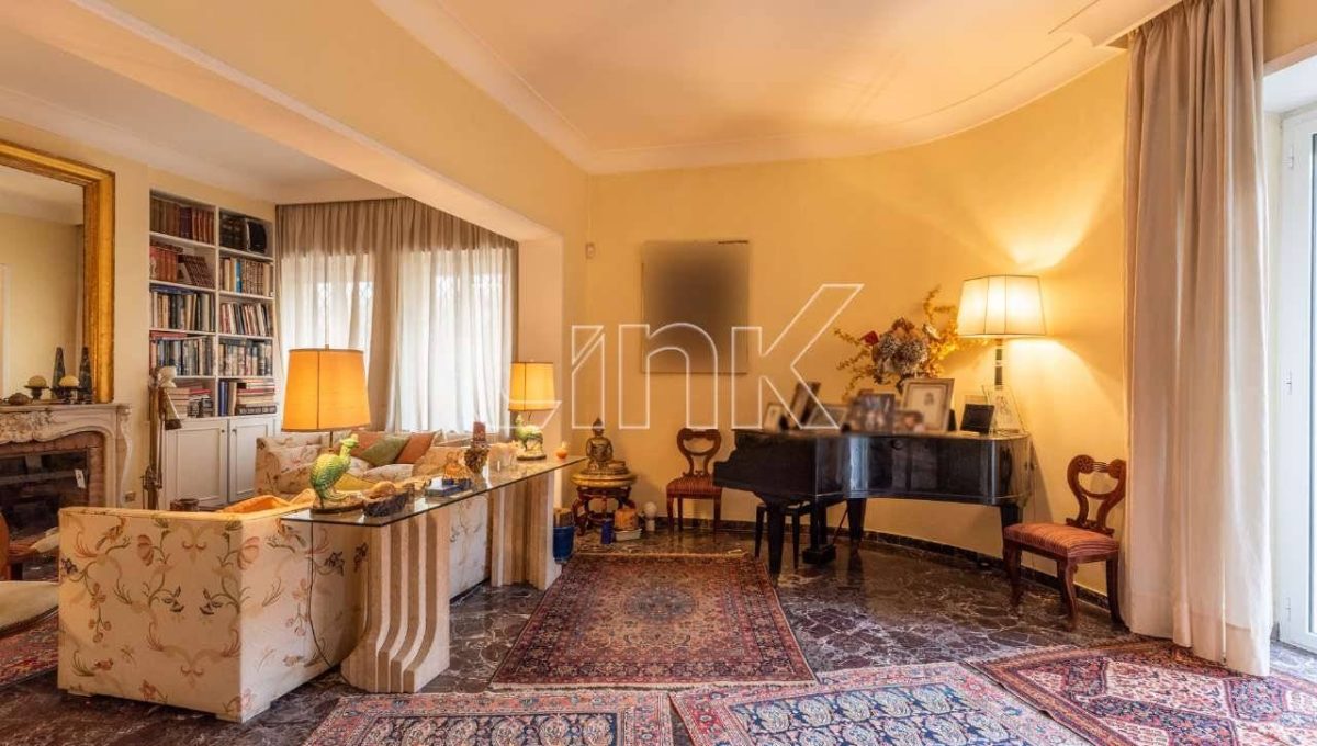 Appartamento in vendita in via dei Monti Parioli, Roma