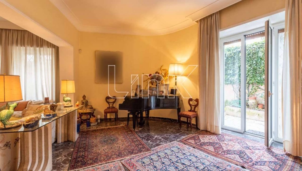 Appartamento in vendita in via dei Monti Parioli, Roma