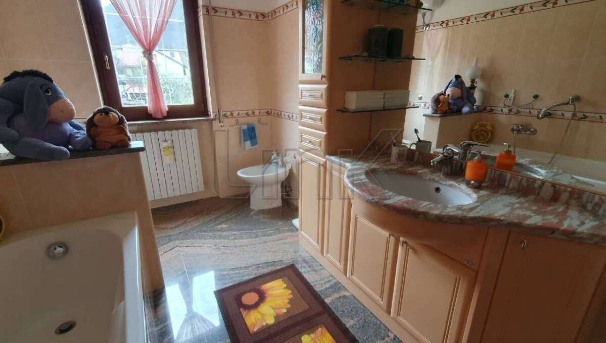 Villa unifamiliare in vendita viale della Fiera, Villagrande, Tornimparte (AQ)