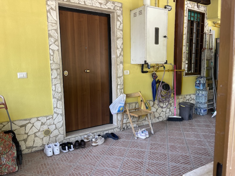 Appartamento in vendita via Valguarnera Caropepe 53, Roma
