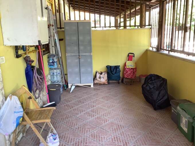 Appartamento in vendita via Valguarnera Caropepe 53, Roma