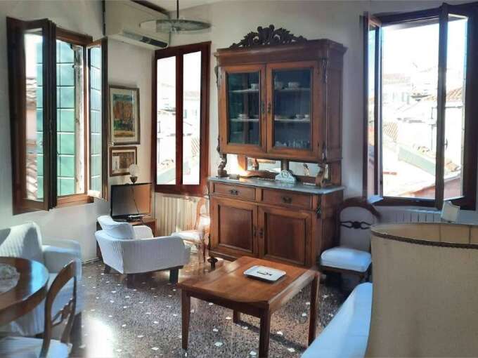 Appartamento in vendita Calle Capeler, Dorso Duro – San Barnaba, Venezia