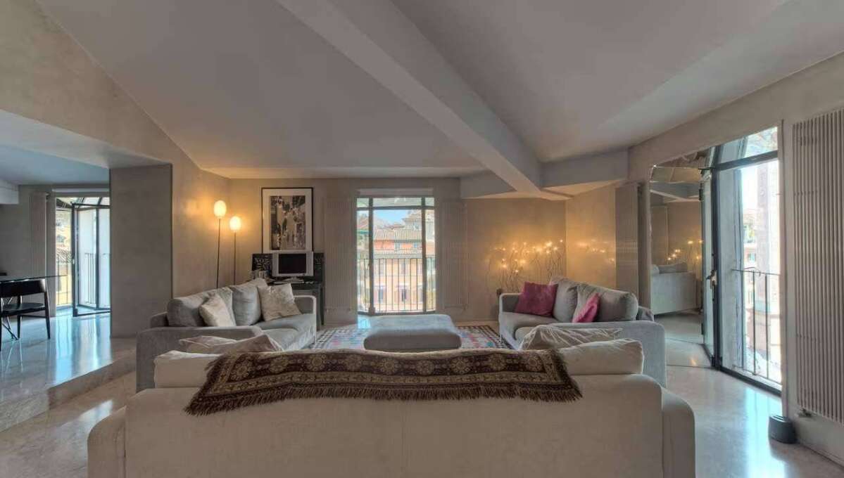 Attico in vendita via Santa Maria dell’Anima, Roma
