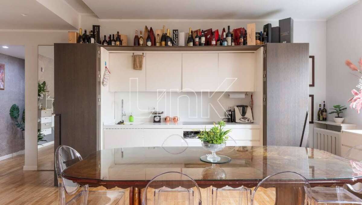 Appartamento in vendita via Nepi, Roma