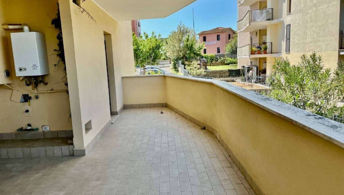Appartamento in vendita via Alberto Manzi, Roma