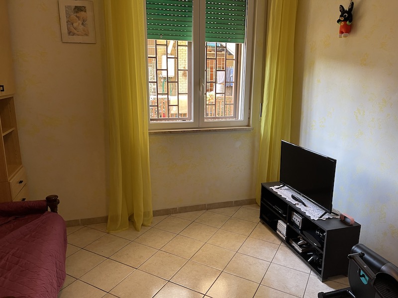 Appartamento in vendita via Valguarnera Caropepe 53, Roma