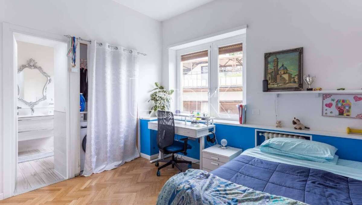Appartamento in vendita via Nepi, Roma