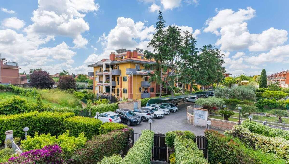 Villetta a schiera in vendita in via Paolo Pericoli, Roma