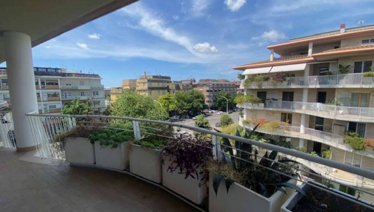 Attico e superattico in affitto via Odoardo Beccari, Roma