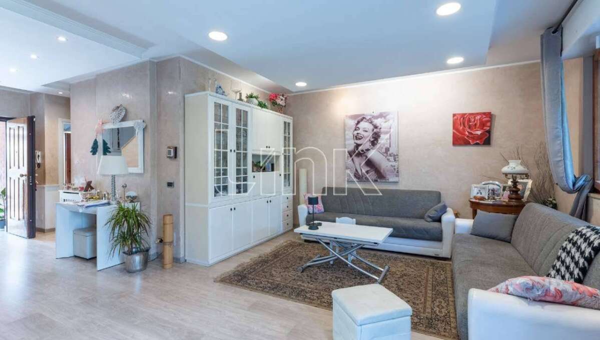 Villetta a schiera in vendita in via Paolo Pericoli, Roma