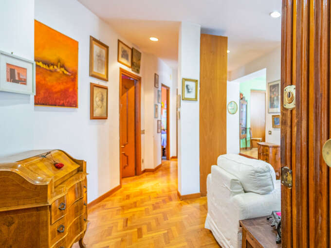 Appartamento in vendita via degli Orti di Galba, Roma