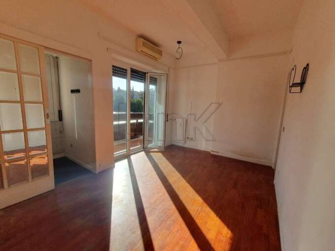 Appartamento in vendita via dei Due Ponti, Roma