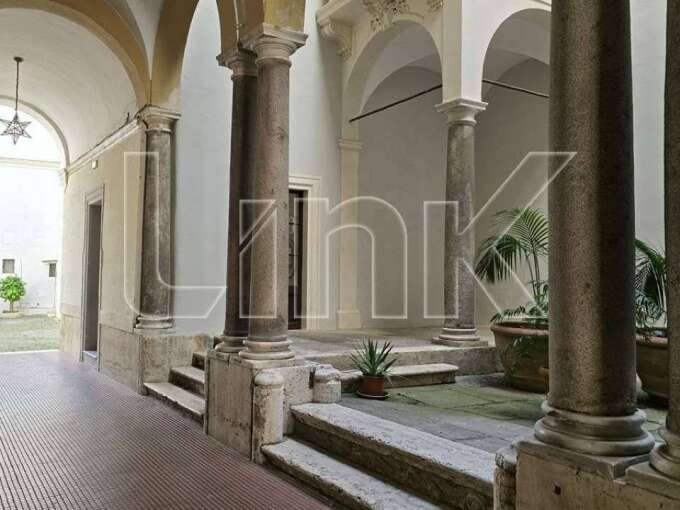 Appartamento in affitto in piazza di San Luigi de’ Francesi, Roma