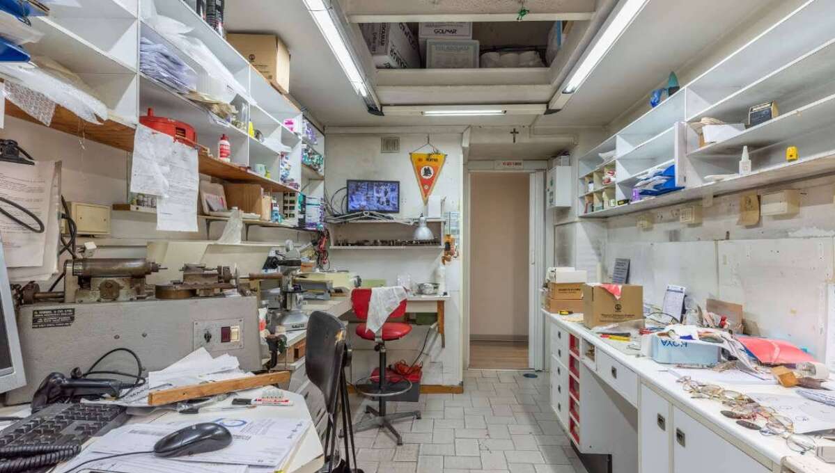 Ufficio in vendita via Giulio Cesare, Roma