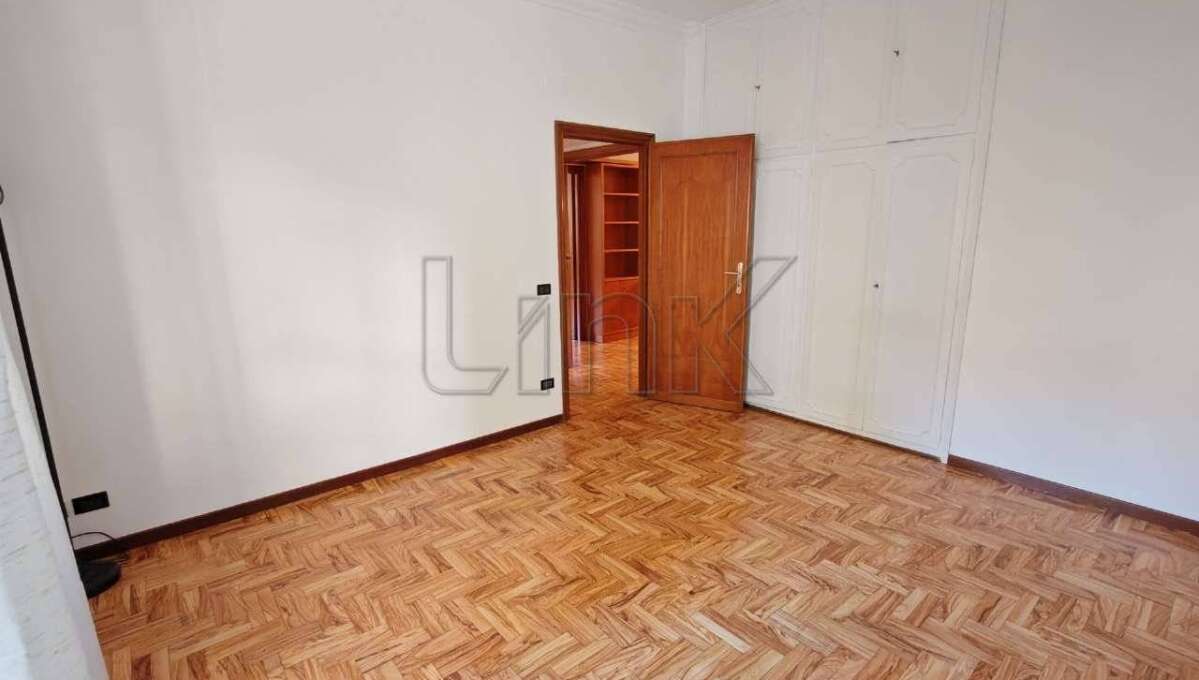 Appartamento in affitto via Prisciano, Roma