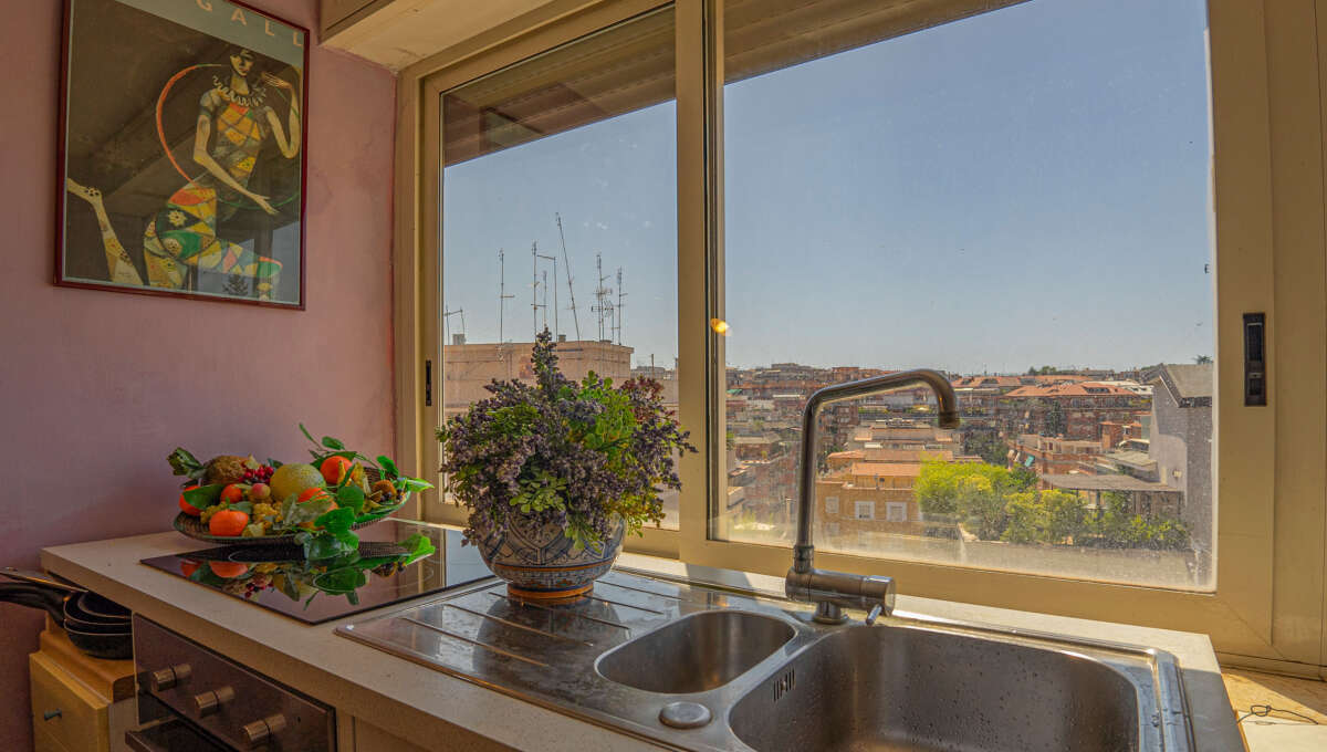 Appartamento in vendita via degli Orti di Galba, Roma