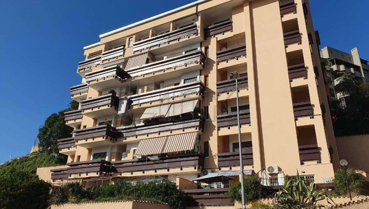 Appartamento in vendita via dei Due Ponti, Roma