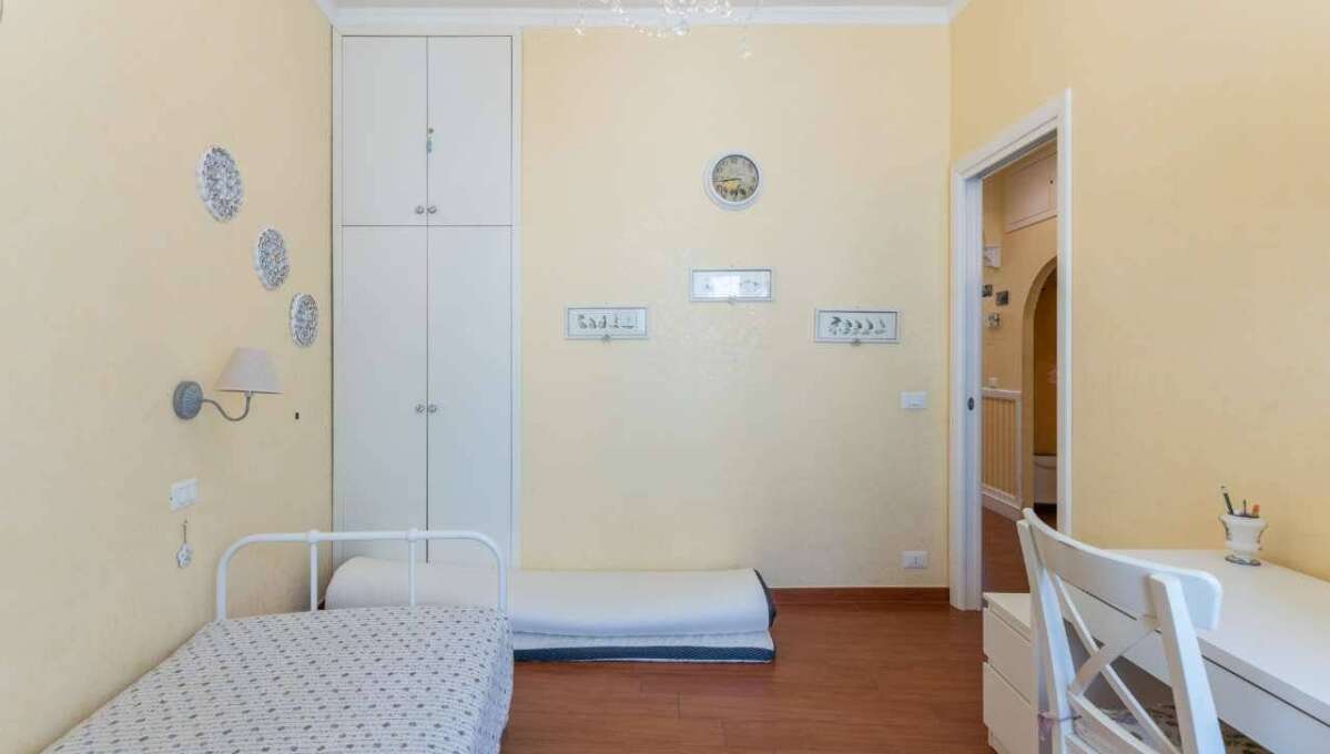 Stanza in affitto via Tuscolana, Roma