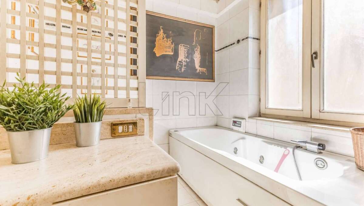 Attico in vendita via Luigi Bodio, Roma