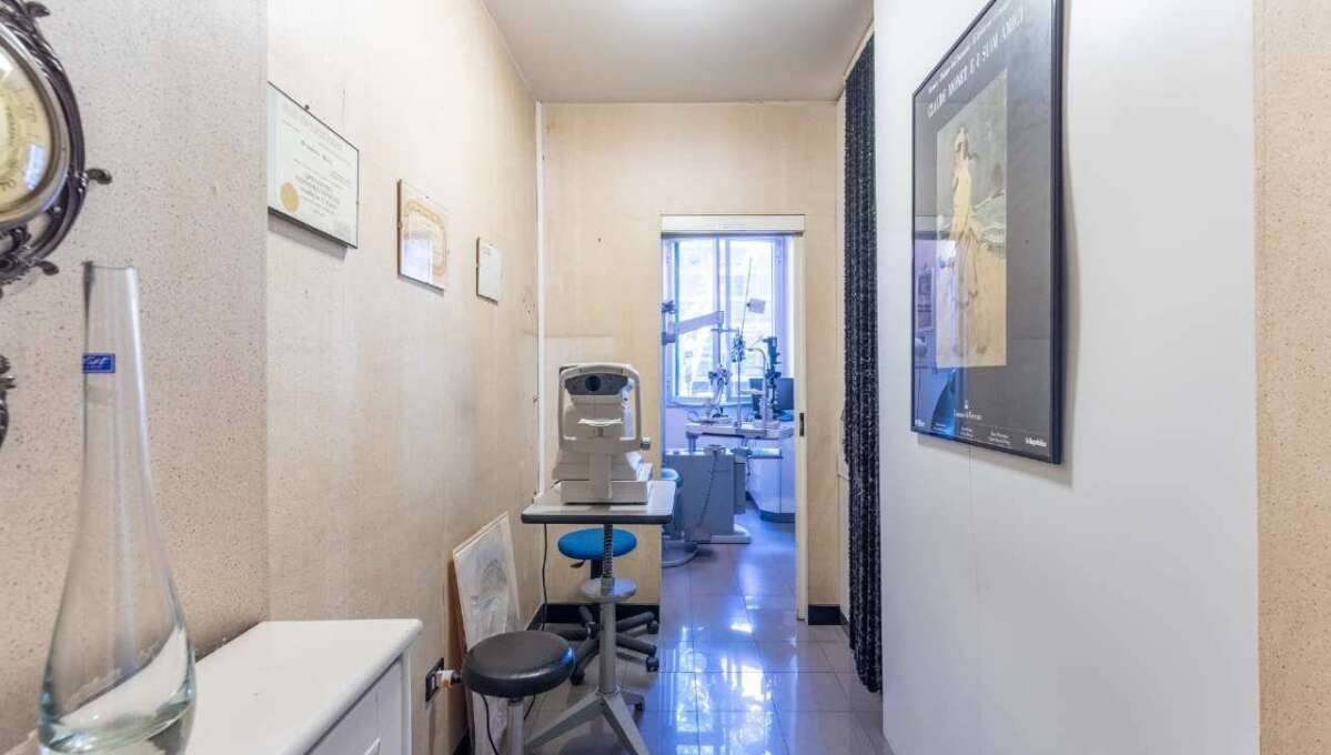 Ufficio in vendita via Giulio Cesare, Roma