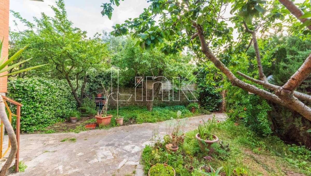 Appartamento in vendita via Staletti, Roma