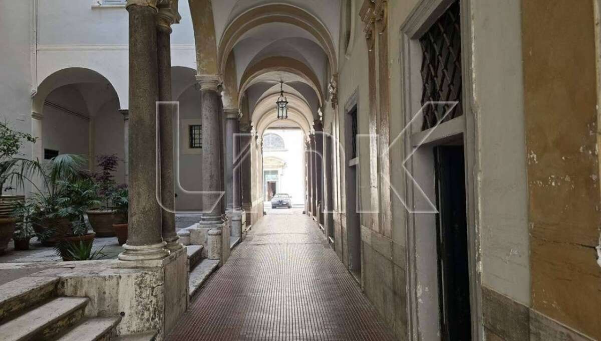 Appartamento in affitto in piazza di San Luigi de’ Francesi, Roma